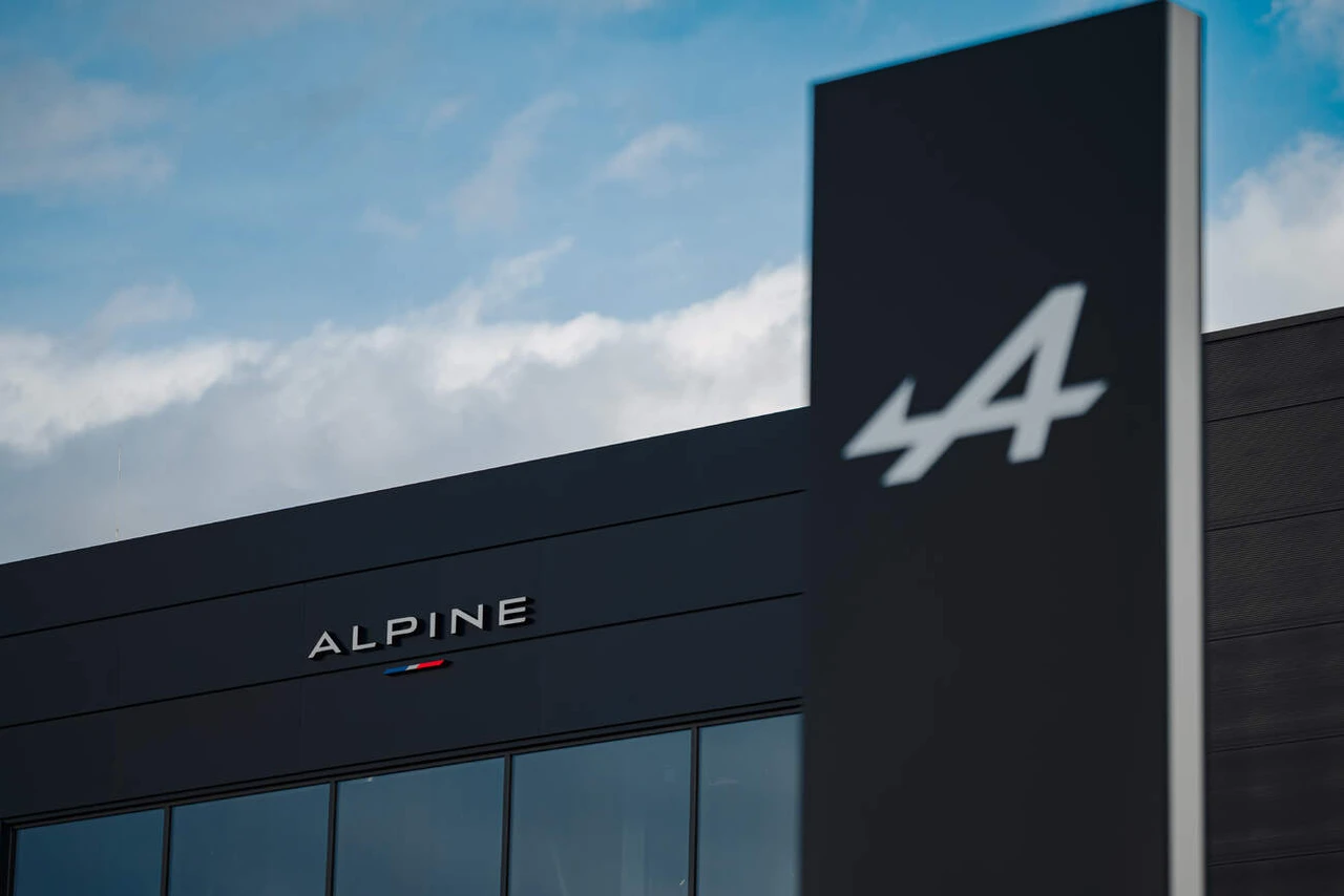 zdroj: Alpine, Opportunity