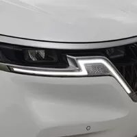 Kia Carnival 2022: Rodinný minivan v americkém stylu s překvapivě úsporným provozem