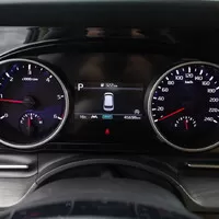 Kia Carnival 2022: Rodinný minivan v americkém stylu s překvapivě úsporným provozem