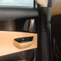 Kia Carnival 2022: Rodinný minivan v americkém stylu s překvapivě úsporným provozem