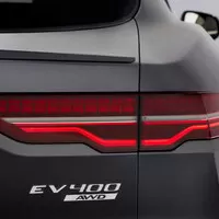 Ptejte se: Jaký doplněk k elektromobilu?