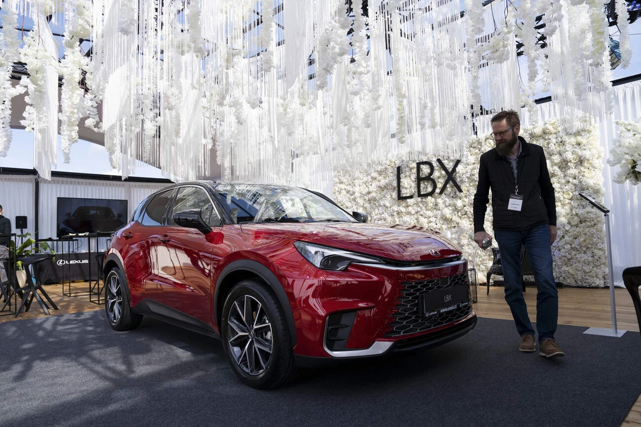 zdroj: Lexus