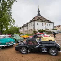 Ručičkové stopky, řev motorů a štěstí i se zmrzlýma nohama. Poprvé na setinové rallye 7 Castles Trial