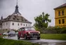 Ručičkové stopky, řev motorů a štěstí i se zmrzlýma nohama. Poprvé na setinové rallye 7 Castles Trial