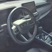Jeep Compass 4xe Trailhawk je skvělé terénní SUV, dokud ho nezapomenete nabít