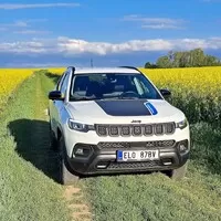 Jeep Compass 4xe Trailhawk je skvělé terénní SUV, dokud ho nezapomenete nabít