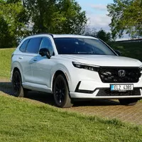 Honda CR-V e:PHEV: Bestseller v novém hávu 