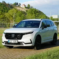 Honda CR-V e:PHEV: Bestseller v novém hávu 