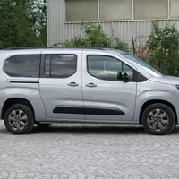 Opel Combo Elegance Plus XL: Vítej zpátky, dinosaure