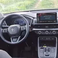 Honda CR-V HEV: Skvělý podvozek, odladěný hybrid a spousta místa.