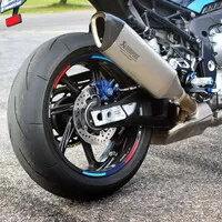 BMW M1000R: Finální boss