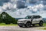 Dacia Duster na prvních jízdách. Přibyl hybrid, skvělý poměr „value for money“ zůstává