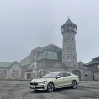 První jízda se Škodou Superb liftback: Kočičí tlapičky a skvělé vrcholné motorizace 