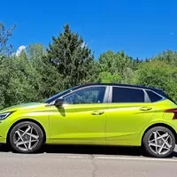 Hyundai i20 Style: Extrovert co rád kibicuje