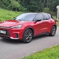 Lexus LBX: The Breaktrough Crossover?