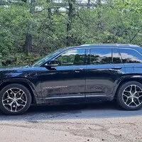 Jeep Experience: Nové Grand Cherokee a další drobné novinky