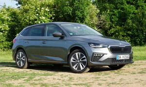 Recenze & testy: Škoda Scala 1.0 TSI: Modernizace, která odstranila nejbolavější místa