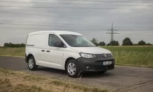 Volkswagen Caddy Cargo 2.0 TDI: S naftou na věčné časy - a hezky svižně!