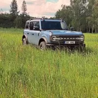 Ford Bronco Badlands: Kůň pro ty, kterým je Mustang moc malý