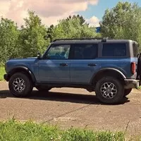 Ford Bronco Badlands: Kůň pro ty, kterým je Mustang moc malý