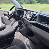 Volkswagen Caravelle: Legenda na odchodu