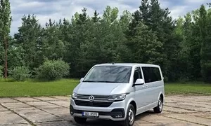 Volkswagen Caravelle: Legenda na odchodu