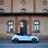 Volvo EX30 Single Motor Extended Range: Konečně elektromobil pro normální lidi. Už zase?