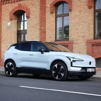 Volvo EX30 Single Motor Extended Range: Konečně elektromobil pro normální lidi. Už zase?