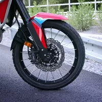 CRF1100L Africa Twin ES: Výletní mašina