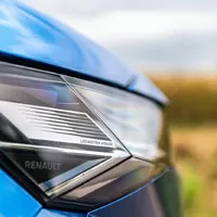 Auto, které klame tělem. Svezli jsme se Renaultem Rafale, novým vrcholem francouzské značky