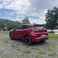 Svezla jsem se novými Fordy Puma a Kuga - a tleskám povedenému faceliftu!