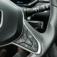 Renault Captur E-Tech full hybrid: Šmrncovní, skvěle vybavené auto s jedinou mouchou