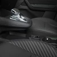 Renault Captur E-Tech full hybrid: Šmrncovní, skvěle vybavené auto s jedinou mouchou