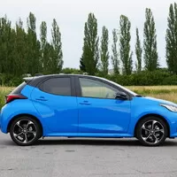 Toyota Yaris HEV: Malý šampion ladí formu