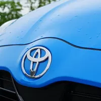 Toyota Yaris HEV: Malý šampion ladí formu