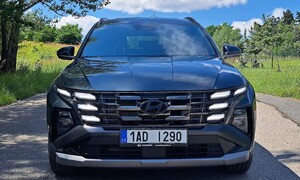 Recenze & testy: Hyundai Tucson 1,6 CRDI MHEV: Lehké úpravy v rámci trendů