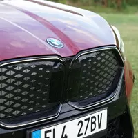 BMW iX2 eDrive30: Nová doba, nový směr
