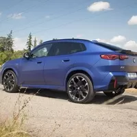 BMW X2 M35i xDrive: Auto, které chce být vidět a slyšet. Vyloudí však i úsměv na tváři?
