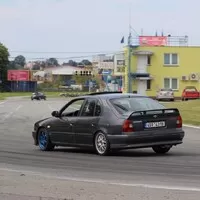 Autor: Tomáš Strach