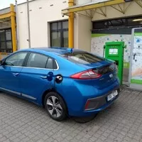 Proč nemám elektromobil, i když bych byl prý podle tabulek ideální cílovka?
