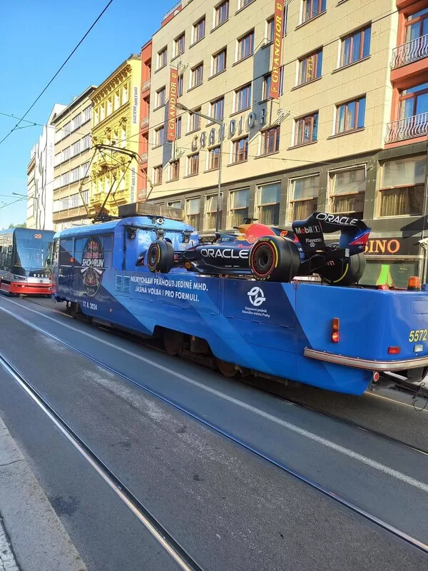 Obrázek v komentáři