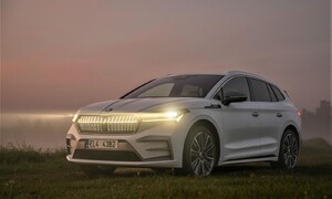 Recenze & testy: Škoda Enyaq iV 85 Laurin&Klement: Býval dost dobrý. Teď už je skvělý
