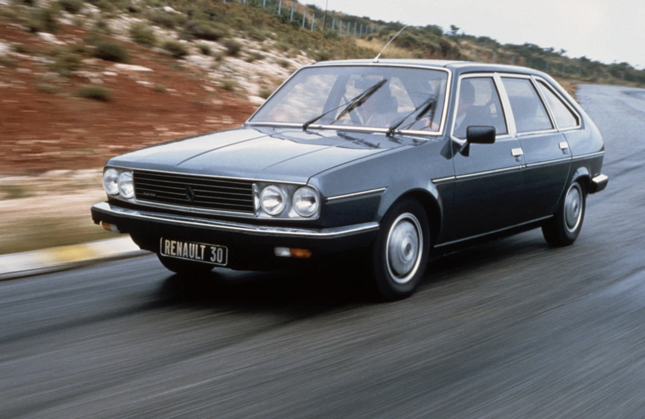 François Mitterrand a jeho Renault 30, zdroj: Renault