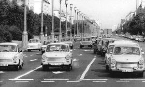 Retro okénko Petra Přikryla: Trabant byl nejlevnější auto ČSSR, kupovali ho studenti, důchodci i umělci