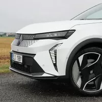 Renault Scénic E-Tech Iconic: Rodinný ideál na elektřinu?