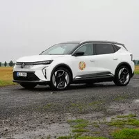 Renault Scénic E-Tech Iconic: Rodinný ideál na elektřinu?