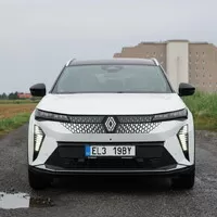Renault Scénic E-Tech Iconic: Rodinný ideál na elektřinu?