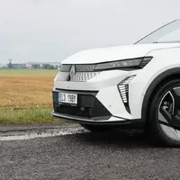 Renault Scénic E-Tech Iconic: Rodinný ideál na elektřinu?