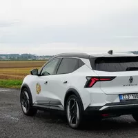 Renault Scénic E-Tech Iconic: Rodinný ideál na elektřinu?