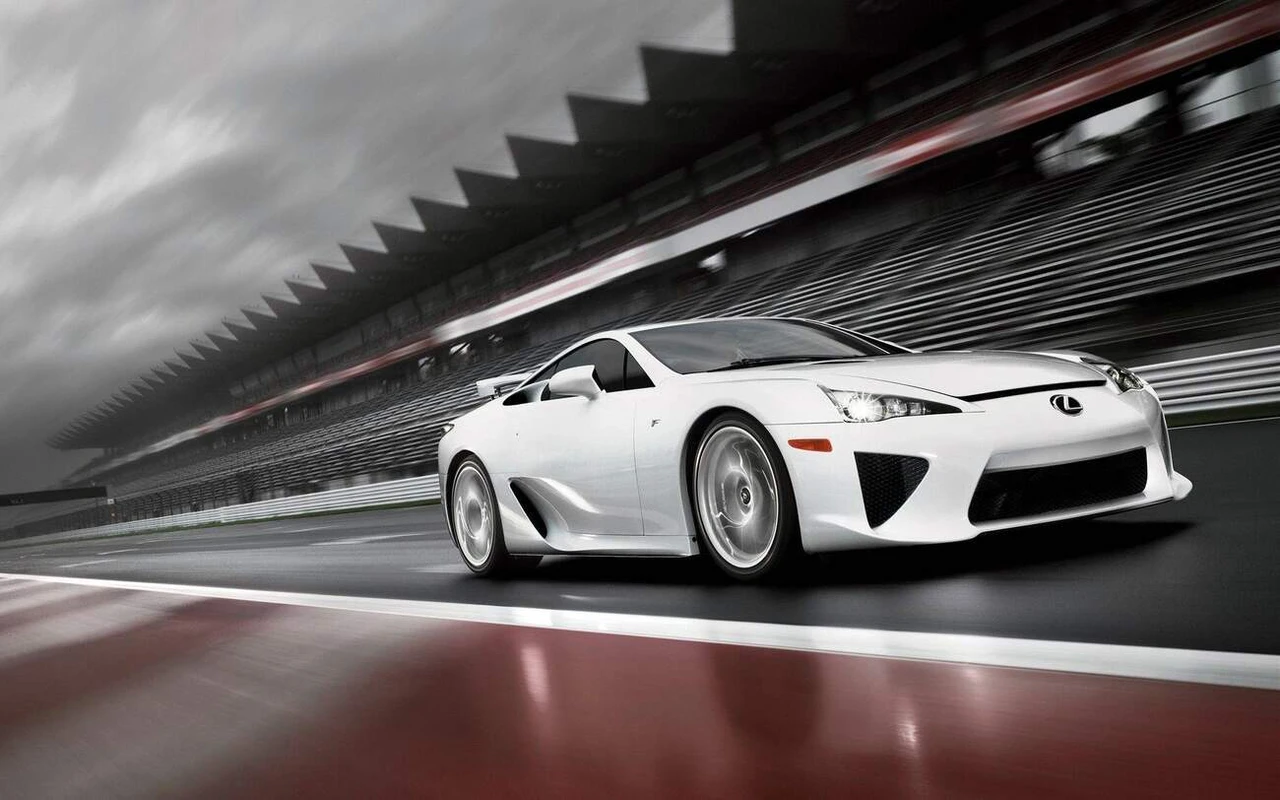 Lexus LFA, zdroj: wheelsage.org